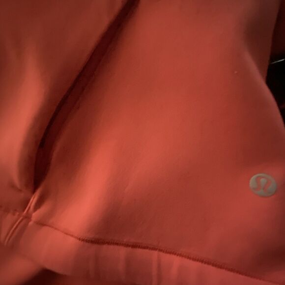 Lululemon AirWrap Hoodie Womens Size 10 Pink Punch Cropped Pullover Stretch - Picture 10 of 10